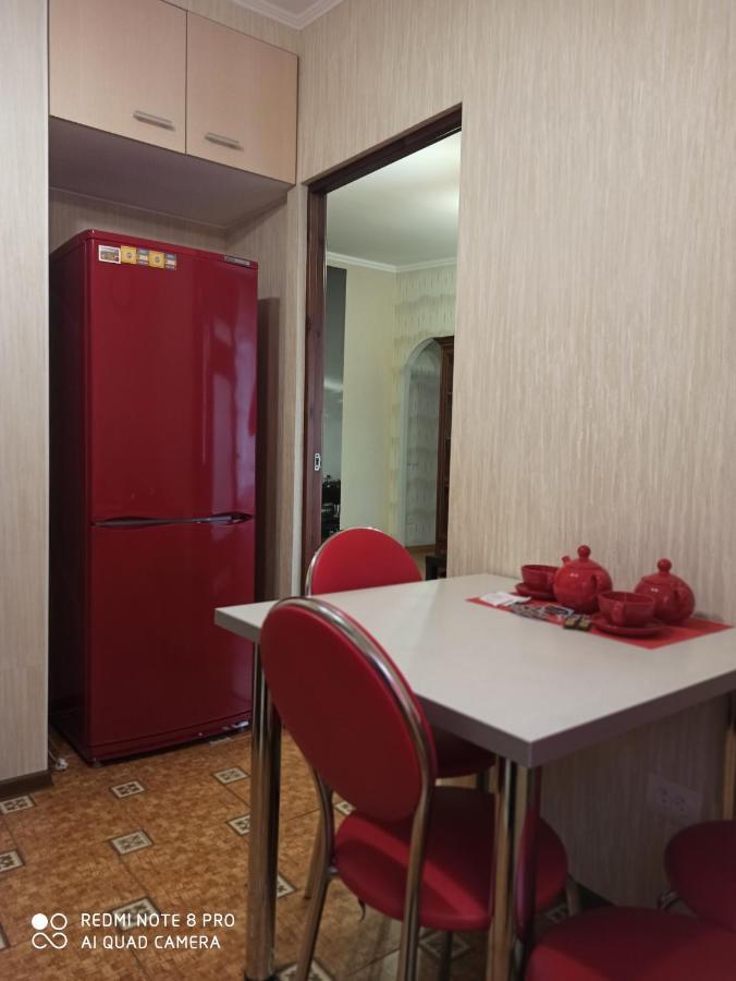 Apartment on Krainego Str 27 Slonim Exterior foto